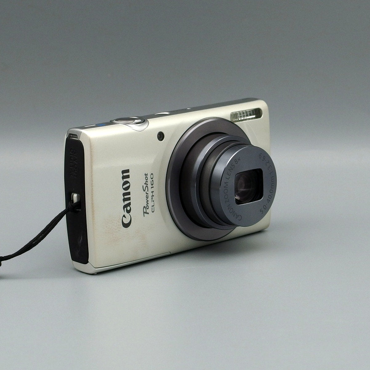 Canon PowerShot ELPH 160 Digital Camera