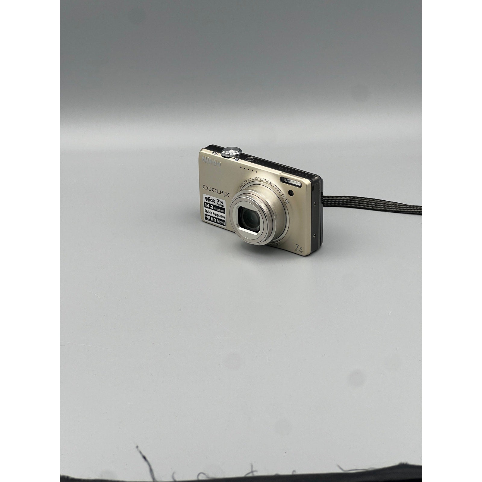 Nikon Coolpix S6000 Digital Camera - Retro Digitals