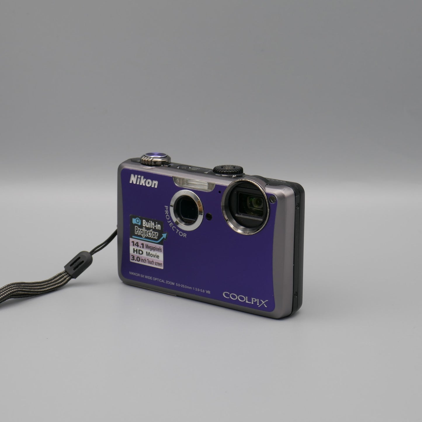 Nikon Coolpix S1100pj Digital Camera