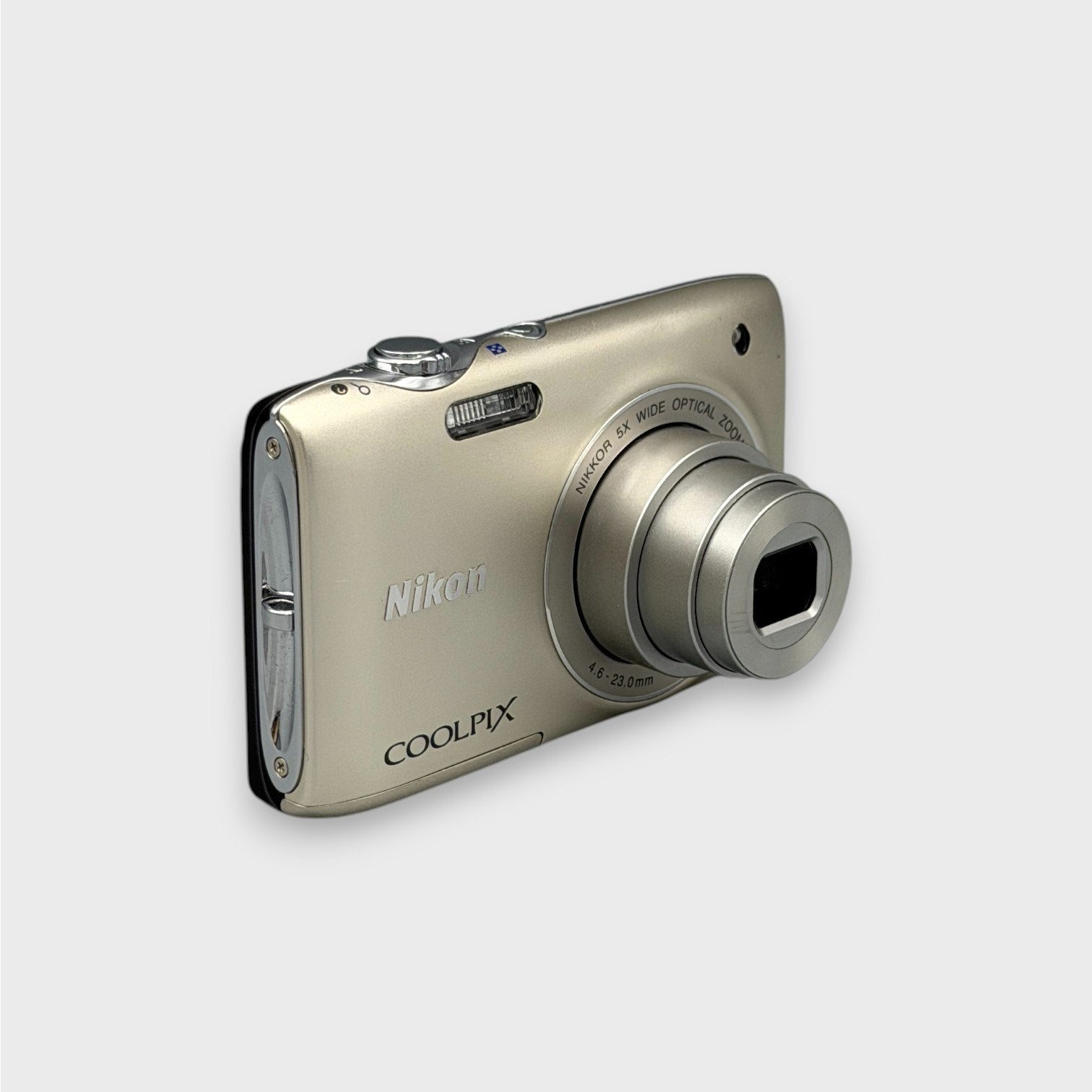 Nikon Coolpix S3100 Digital Camera | 14MP CCD, Silver – Retro Digitals