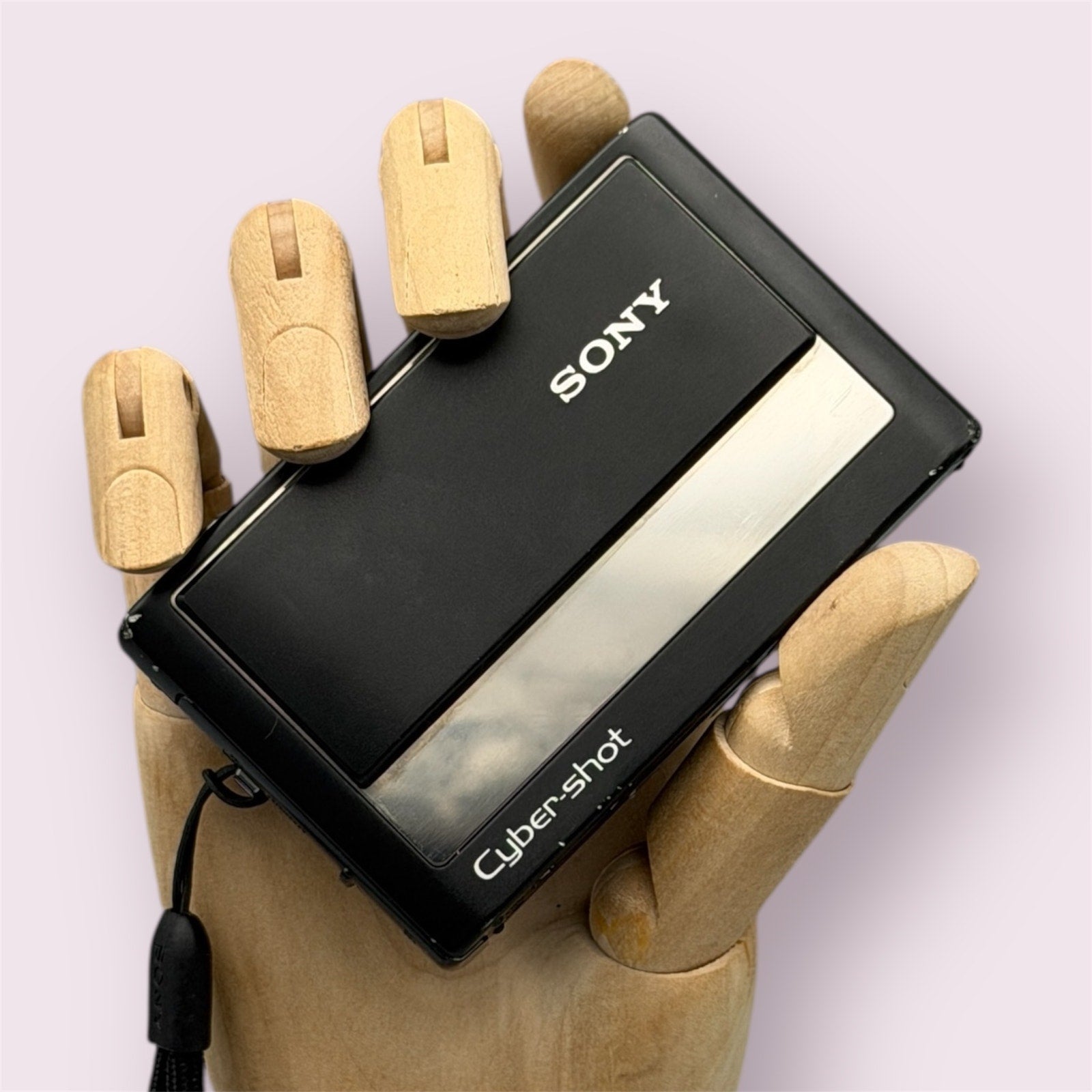 Sony Cyber-shot DSC-T20 Digital Camera | 8.1MP CCD, Carl Zeiss