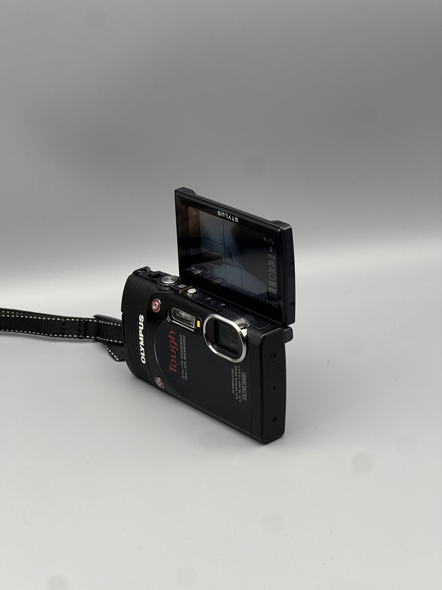 Olympus Stylus Tough TG-850 Digital Camera