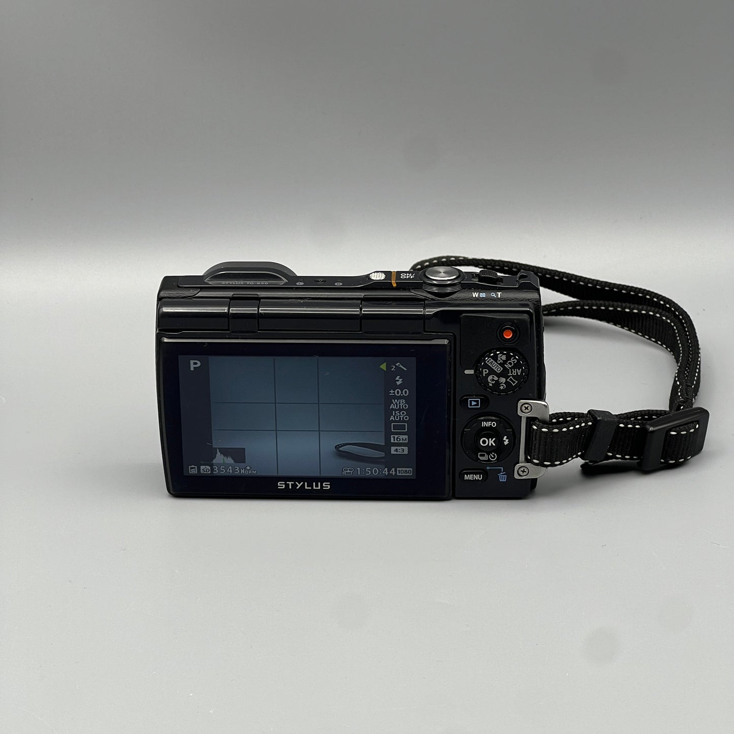 Olympus Stylus Tough TG-850 Digital Camera