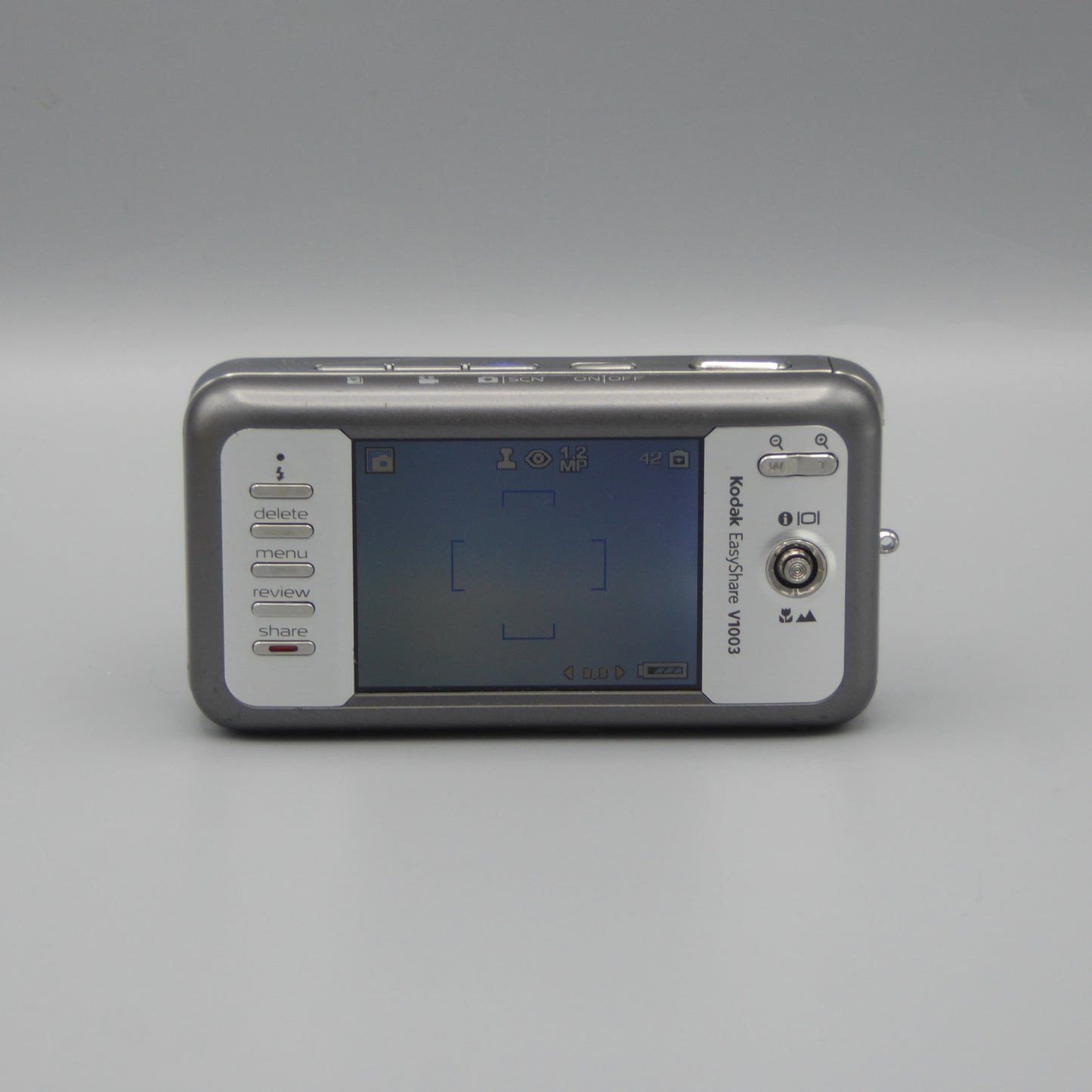 Kodak EasyShare V1003 Digital Camera