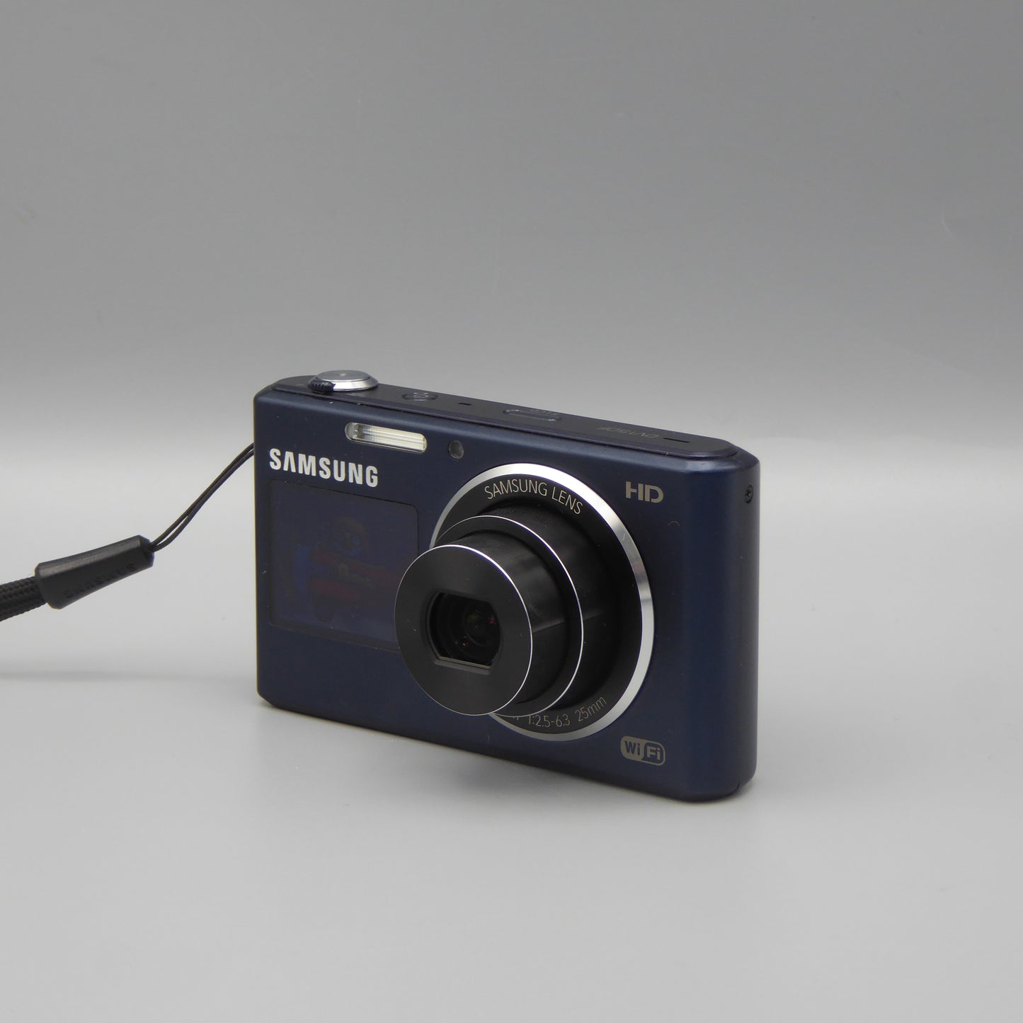 Samsung DV150F Digital Camera