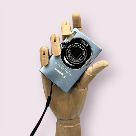 Canon PowerShot SD1100 IS Digital Camera