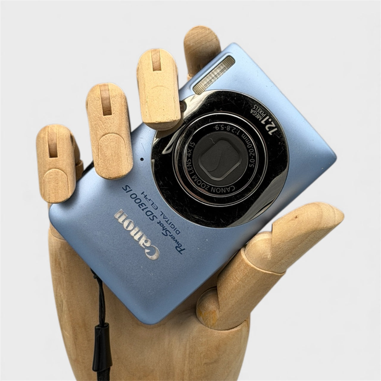 Canon PowerShot SD1300 IS Digital Camera