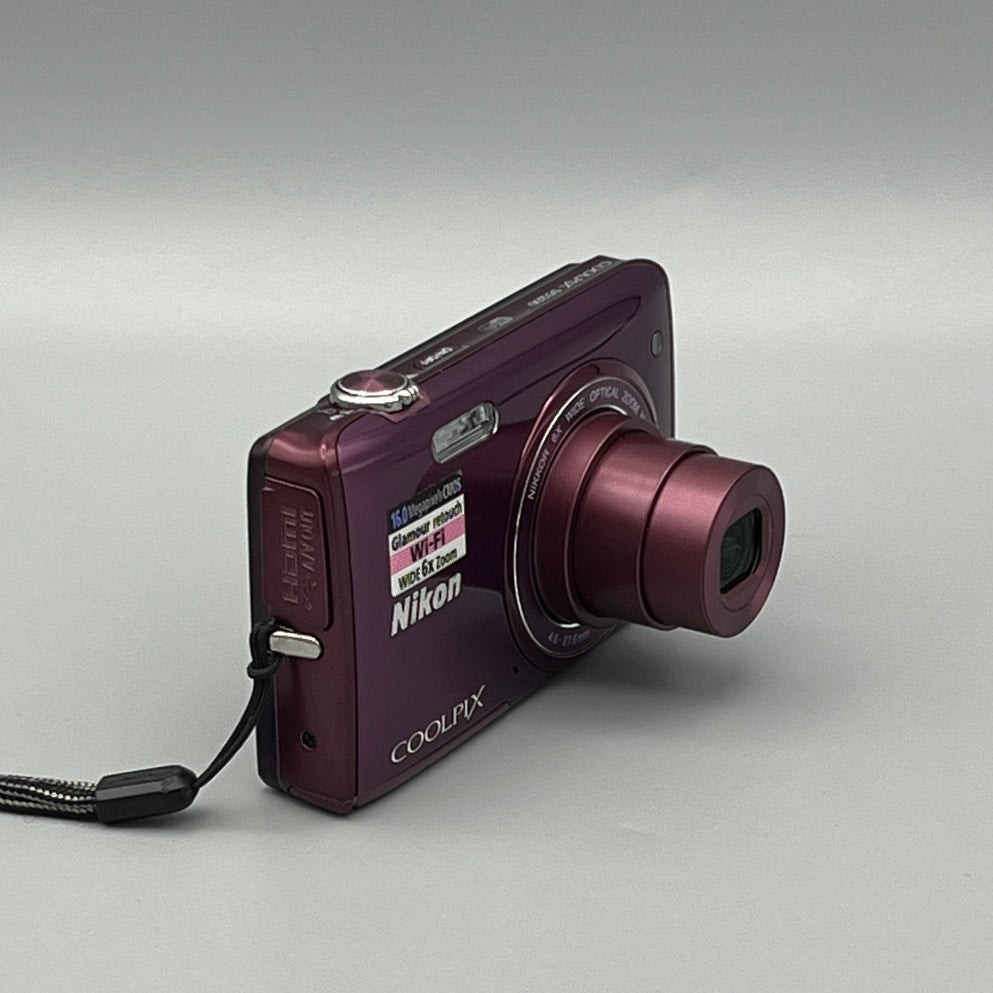 Nikon Coolpix S5200 Digital Camera