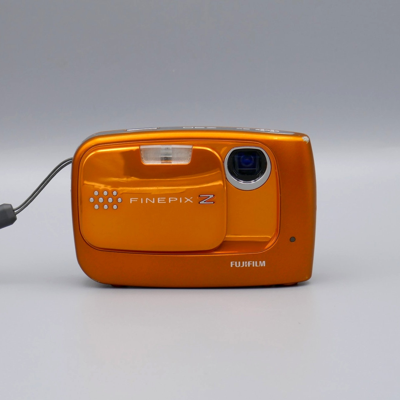 Fujifilm FinePix Z30 Digital Camera | 10MP | Orange