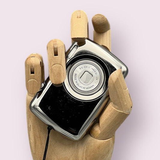 Nikon Coolpix S01 Ultra Compact Digital Camera - Retro Digitals