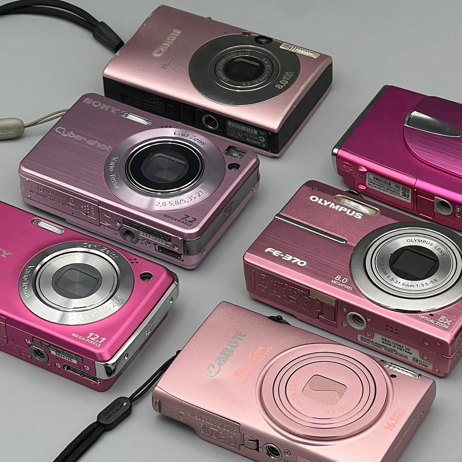 Pink Digicams🎀