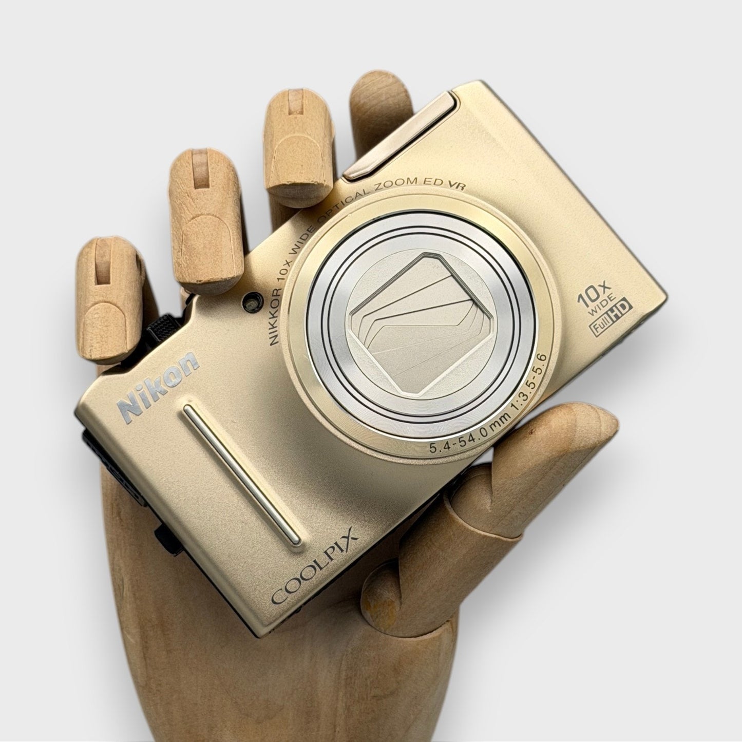 Nikon Coolpix S8100 Digital Camera