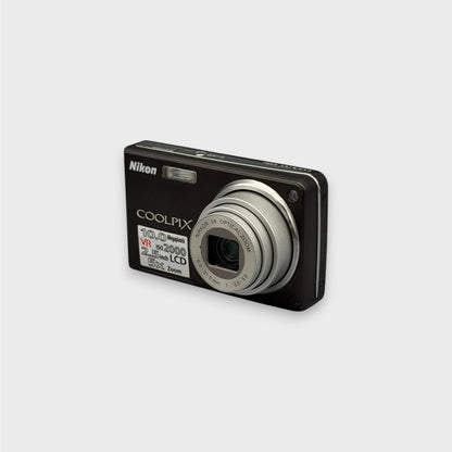 Nikon Coolpix S550 Digital Camera