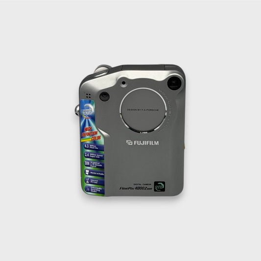 Fujifilm FinePix 4800 Zoom Digital Camera