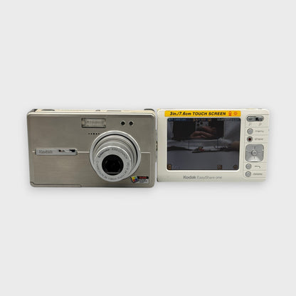 Kodak EasyShare-One S143 Flip Screen Digital Camera