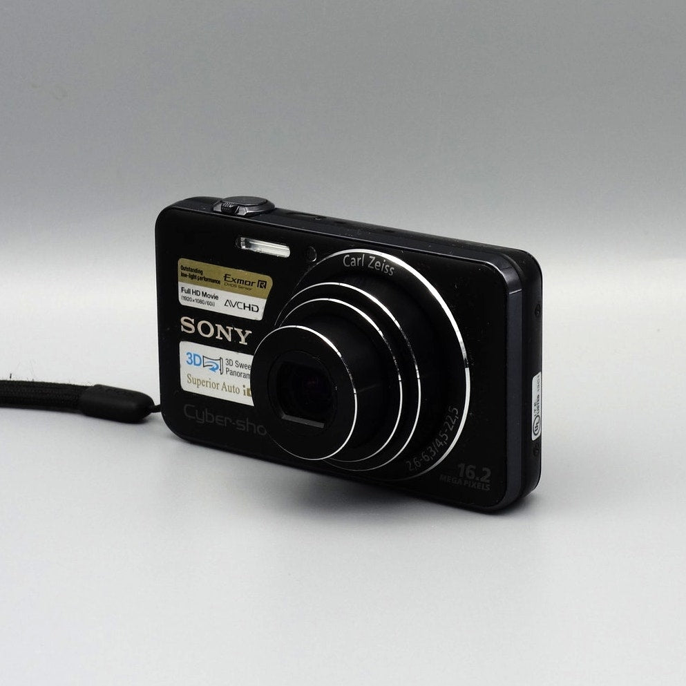 Sony Cyber-shot DSC-WX50 Digital Camera