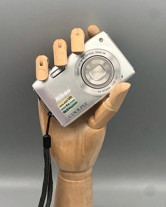 Nikon Coolpix S3300 Digital Camera - Retro Digitals