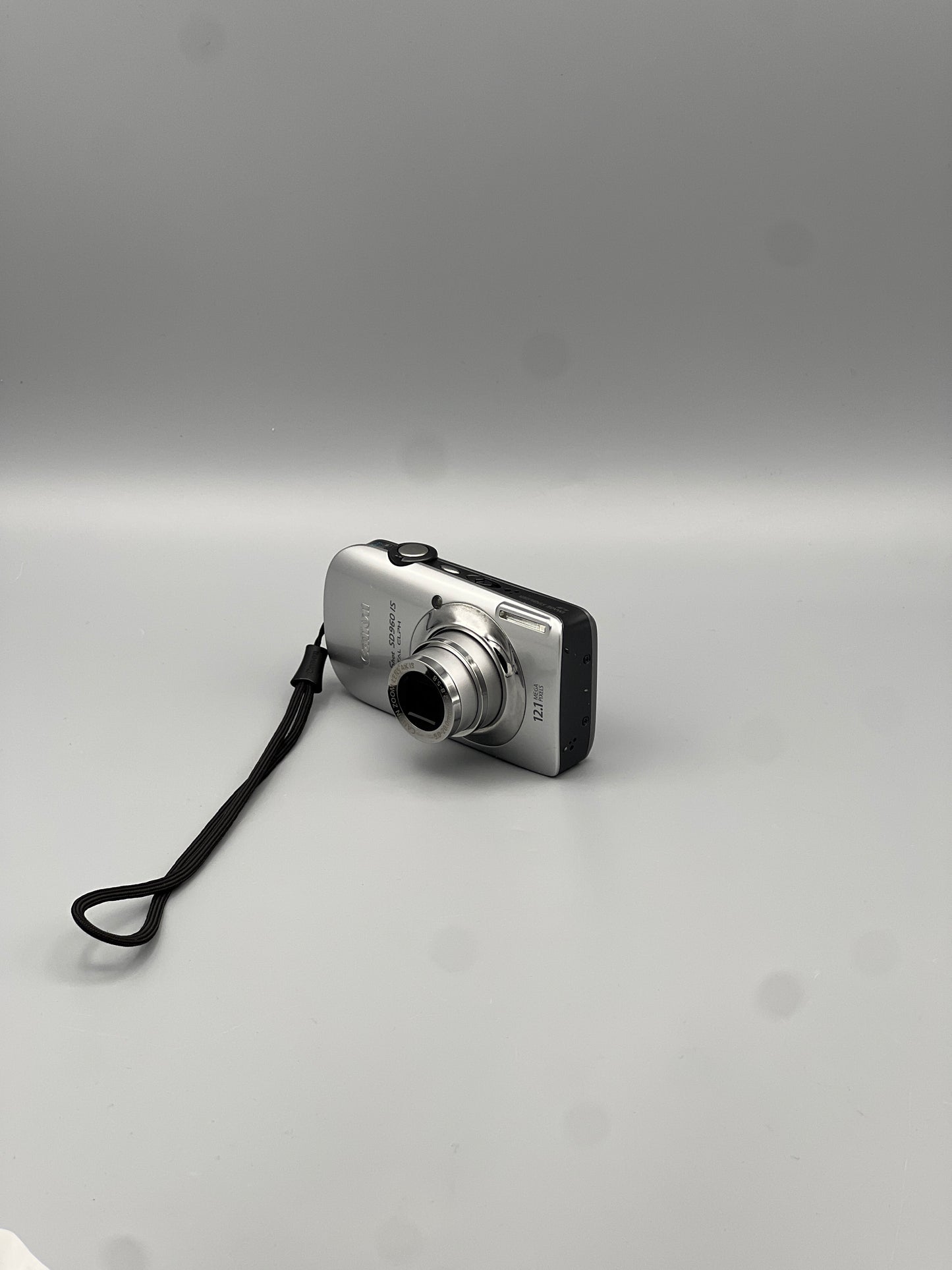 Canon PowerShot SD960 IS Digital Camera