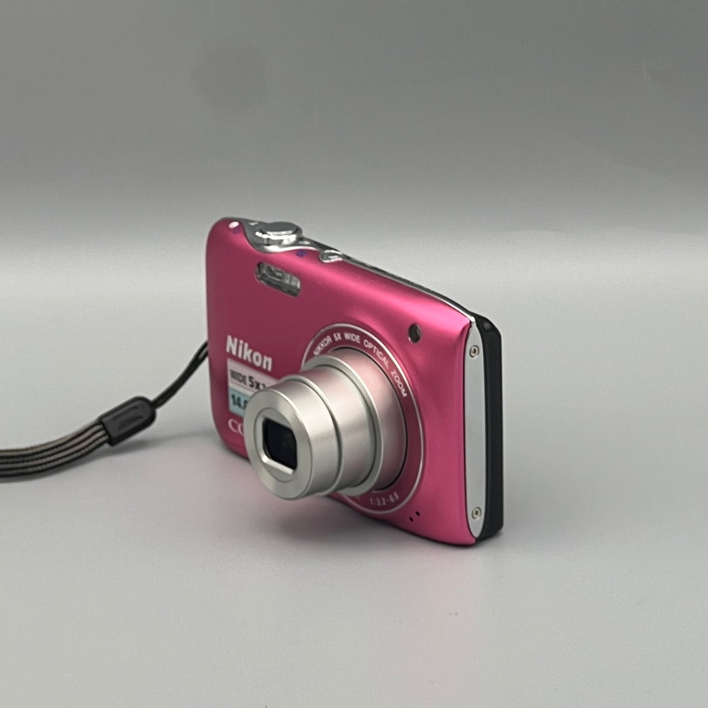 Nikon Coolpix S3100 Digital Camera
