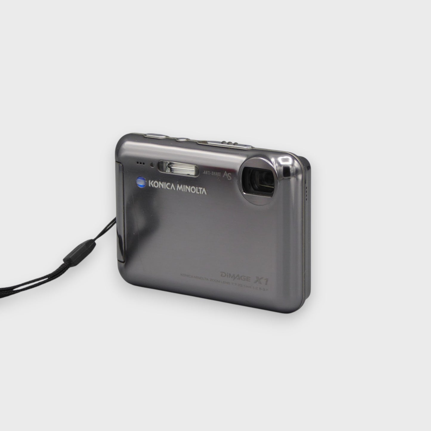Konica Minolta DiMAGE X1 Digital Camera
