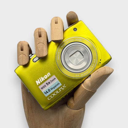 Nikon Coolpix S3100 Digital Camera