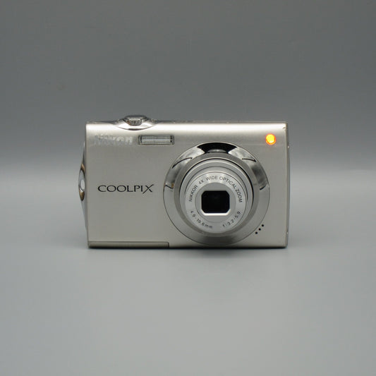 Nikon Coolpix S4000 Digital Camera