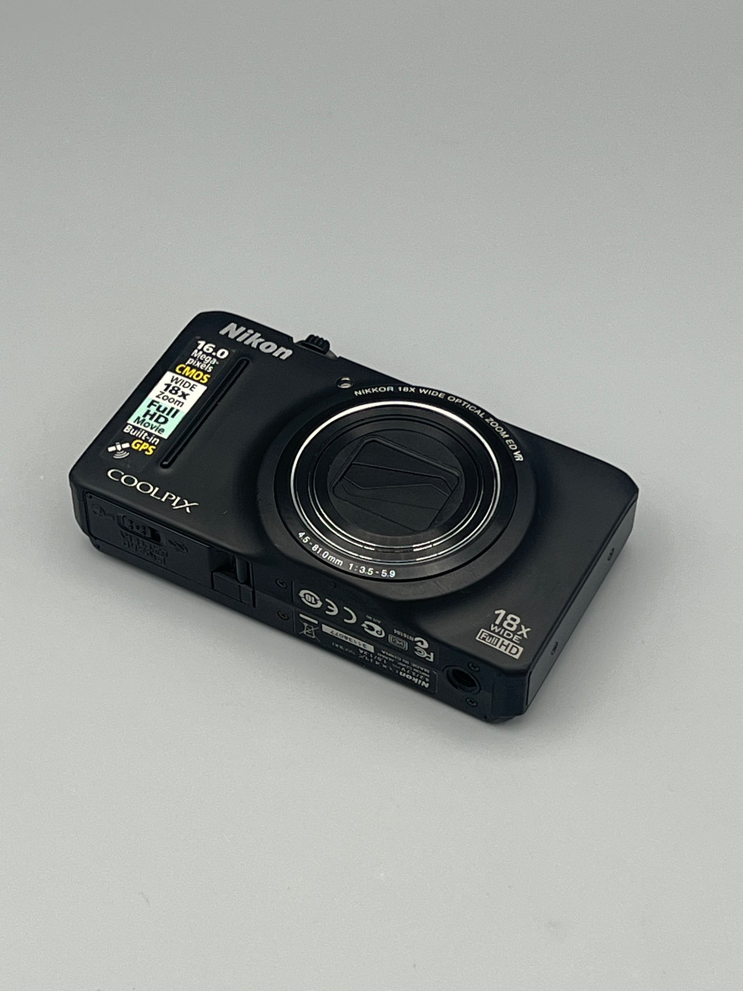 Nikon Coolpix S9300 DIgital Camera