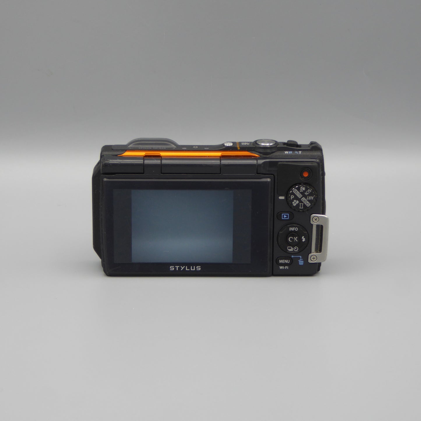 Olympus Stylus Tough TG-860 Digital Camera