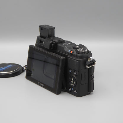 Olympus Stylus XZ-2 Digital Camera