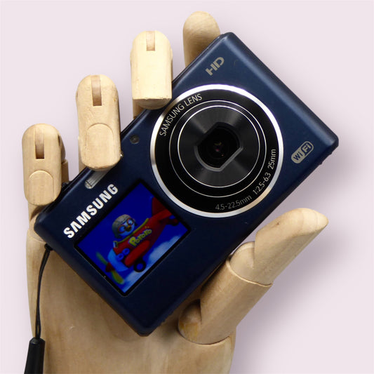 Samsung DV150F Digital Camera - Retro Digitals
