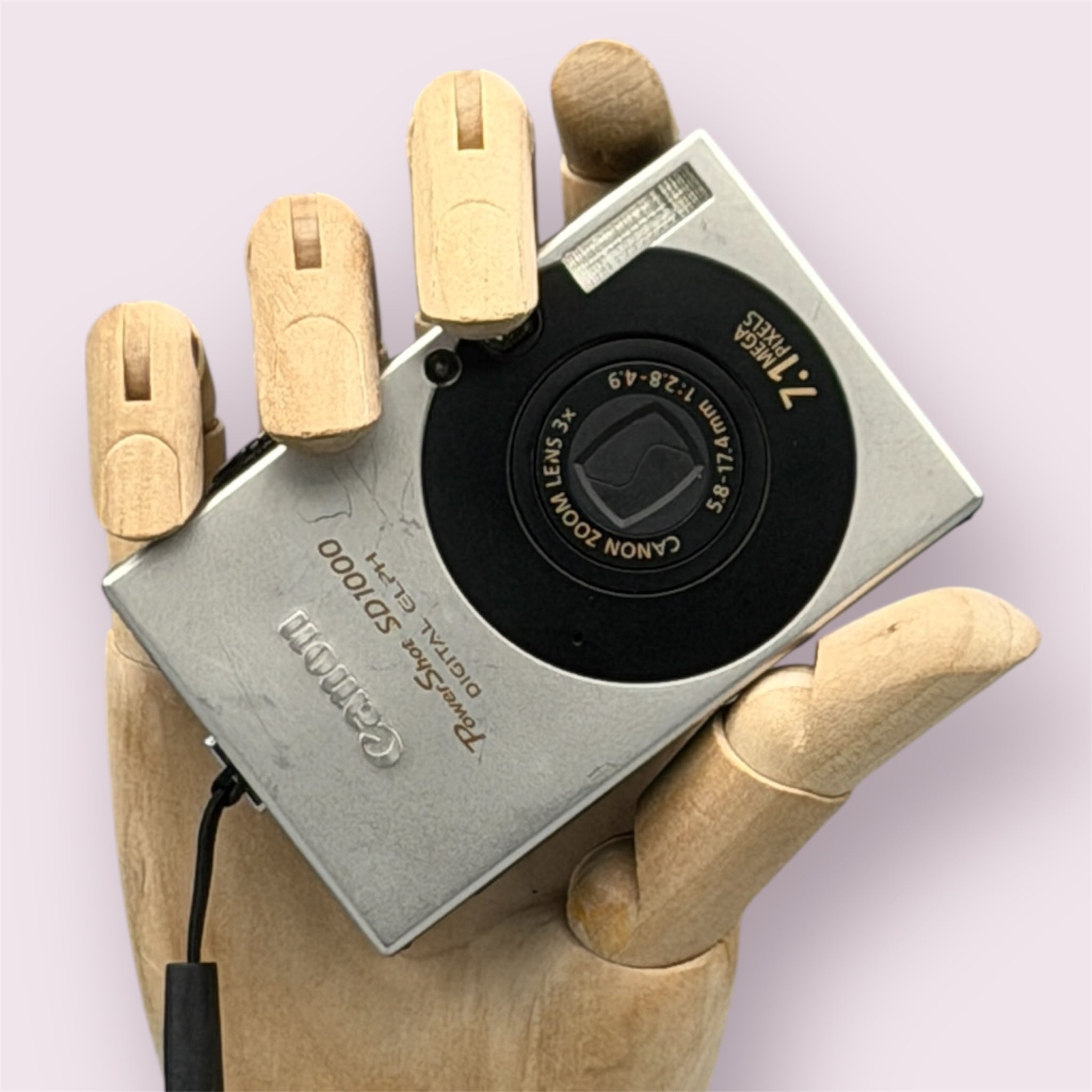 Canon PowerShot SD1000 Digital Camera | 7.1 MP CCD, 3x Zoom