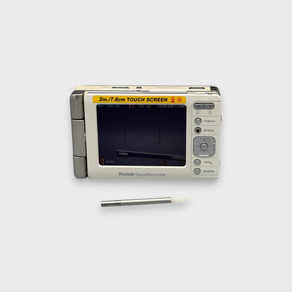Kodak EasyShare-One S143 Flip Screen Digital Camera