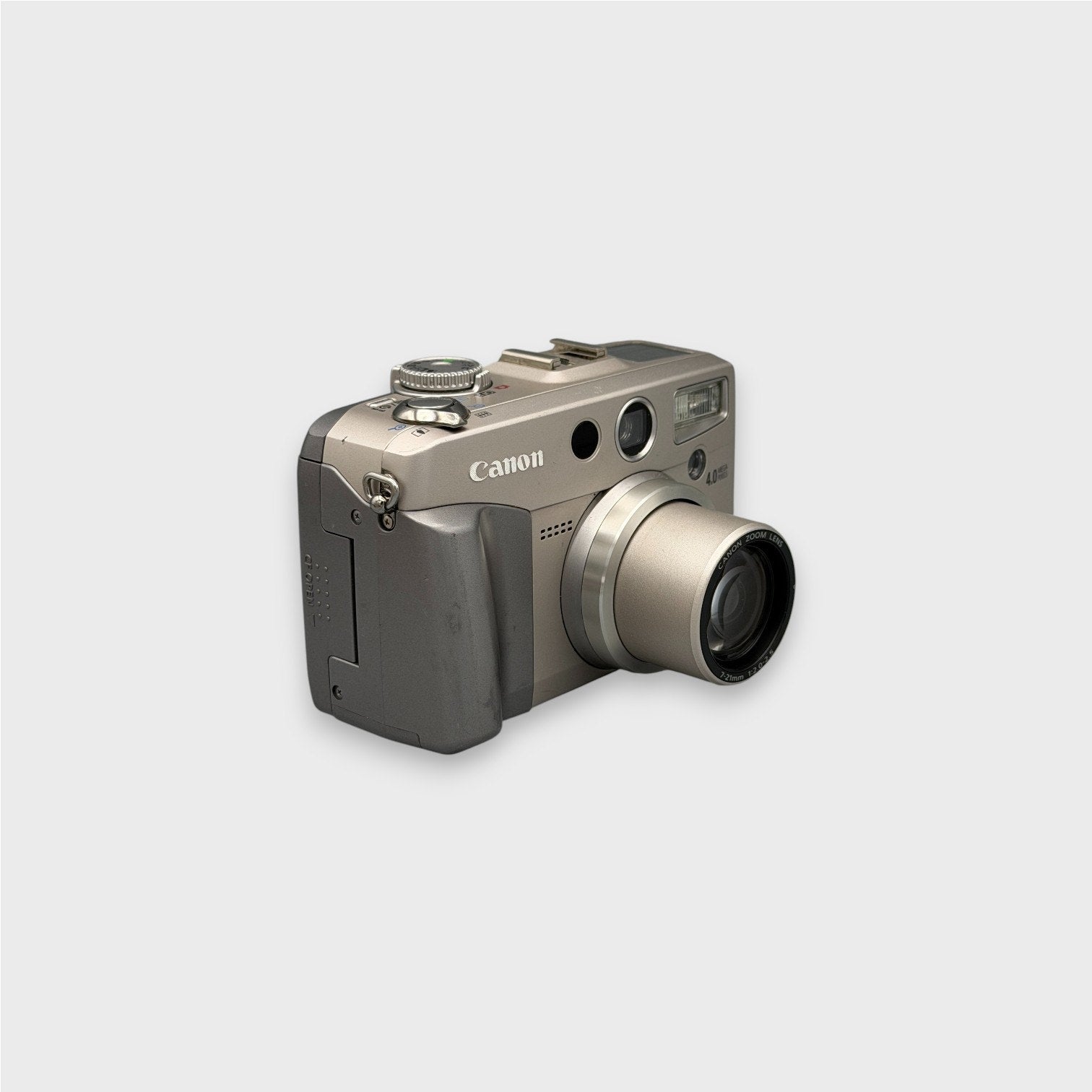 Canon コンパクトデジタルカメラPowerShot G2 CF付 Canon PowerShot G2 Digital camera with CompactFlash™ card at