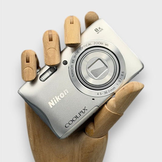 Nikon Coolpix S3700 Digital Camera