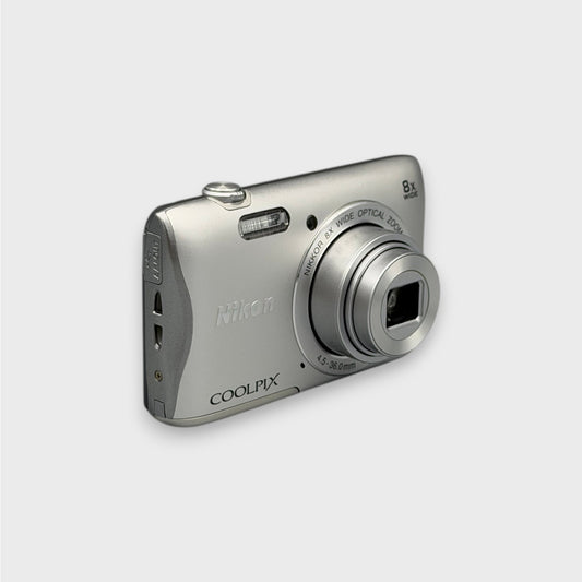 Nikon Coolpix S3700 Digital Camera