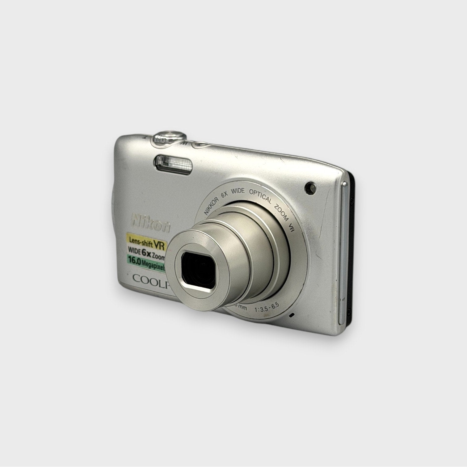 Nikon Coolpix S3300 Digital Camera | 16MP CCD, 6x Zoom, Silver