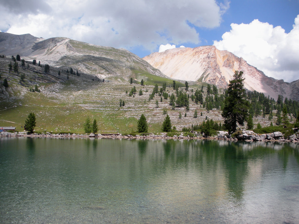 Lago Verde and Dolomite reflections